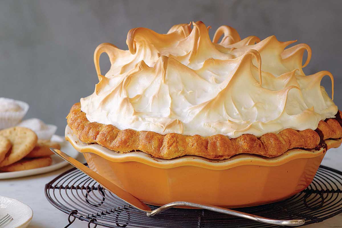 Prevent Weeping Meringue: Expert Tips for Your Pumpkin Pie